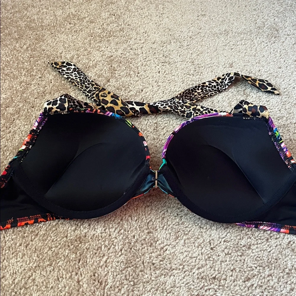 Victoria’s Secret Miraculous Bombshell Very Sexy Leopard Floral Bikini Top